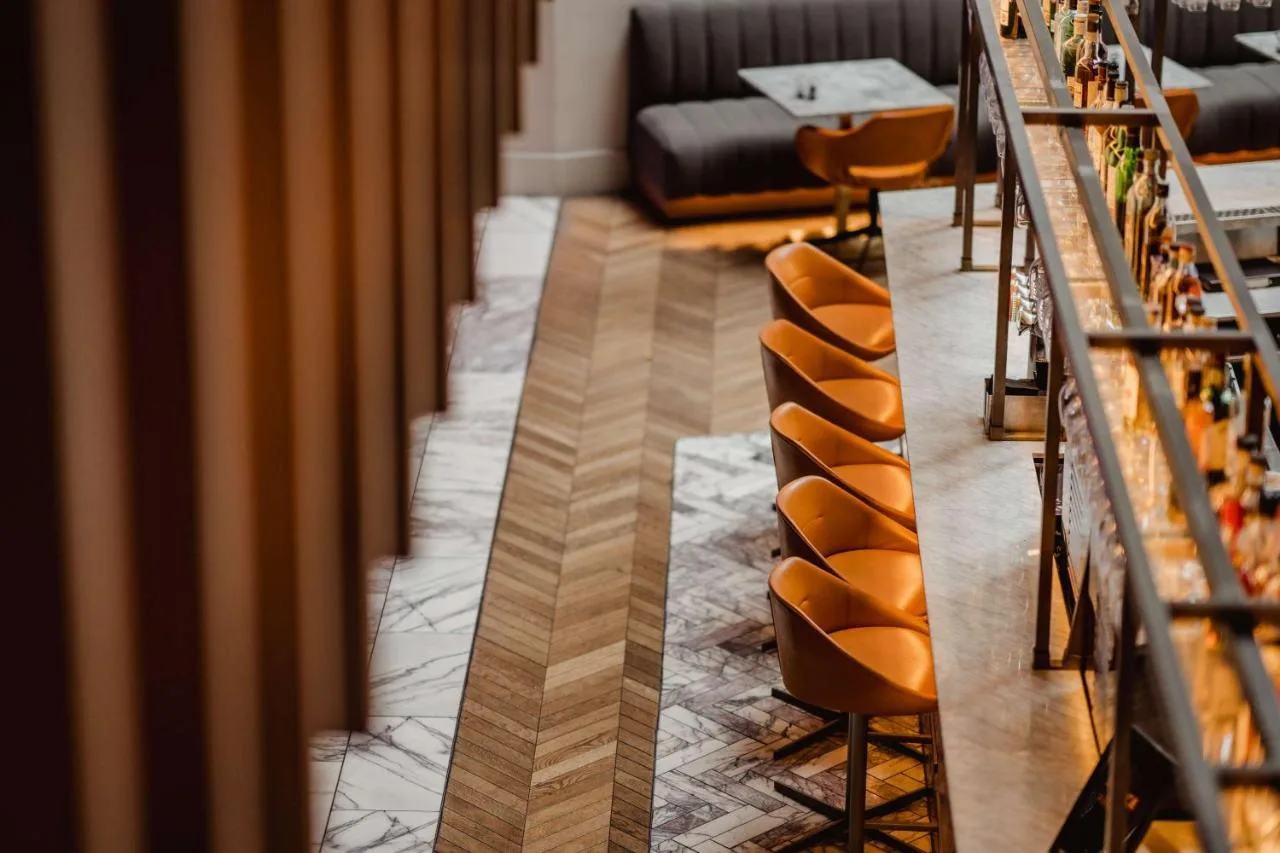 Row of chairs and table at Radisson Blu Hotel, Glasgow